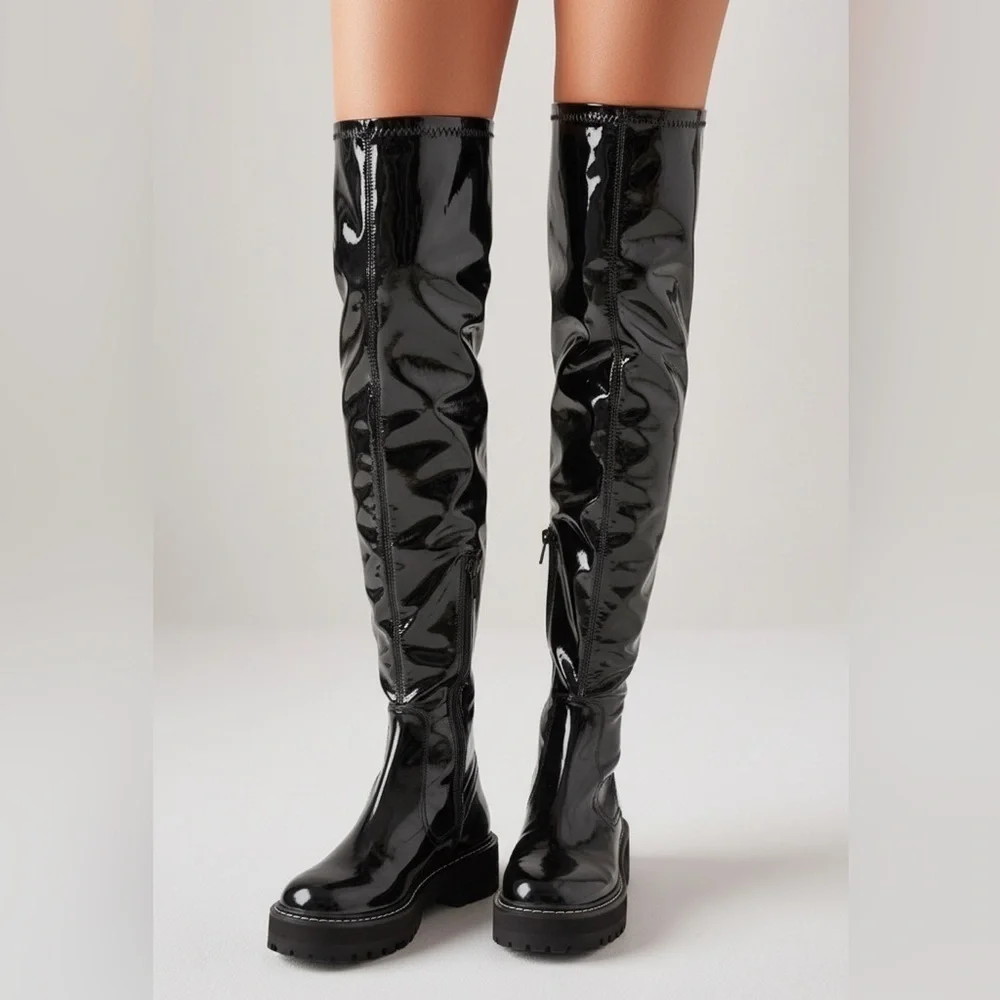 Sam Edelman looking slick